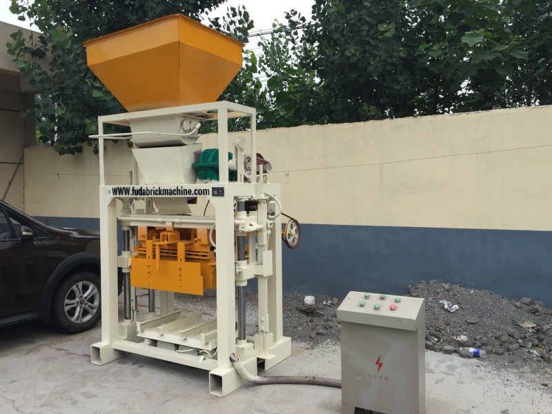 qt40c 1 semi automatic cement concrete interlocking hollow block brick making machine