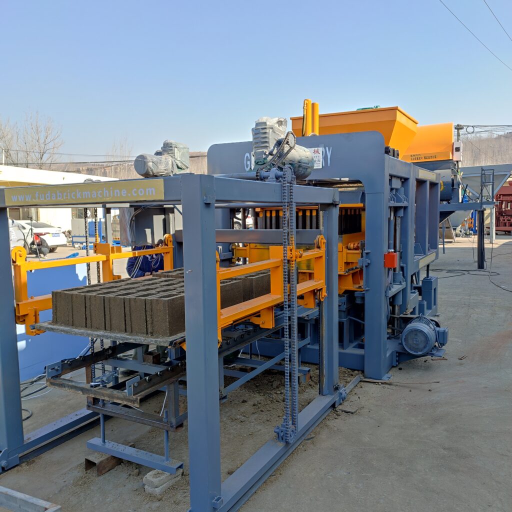 qt8 15 full automatic concrete block making machinery brick moulding machine