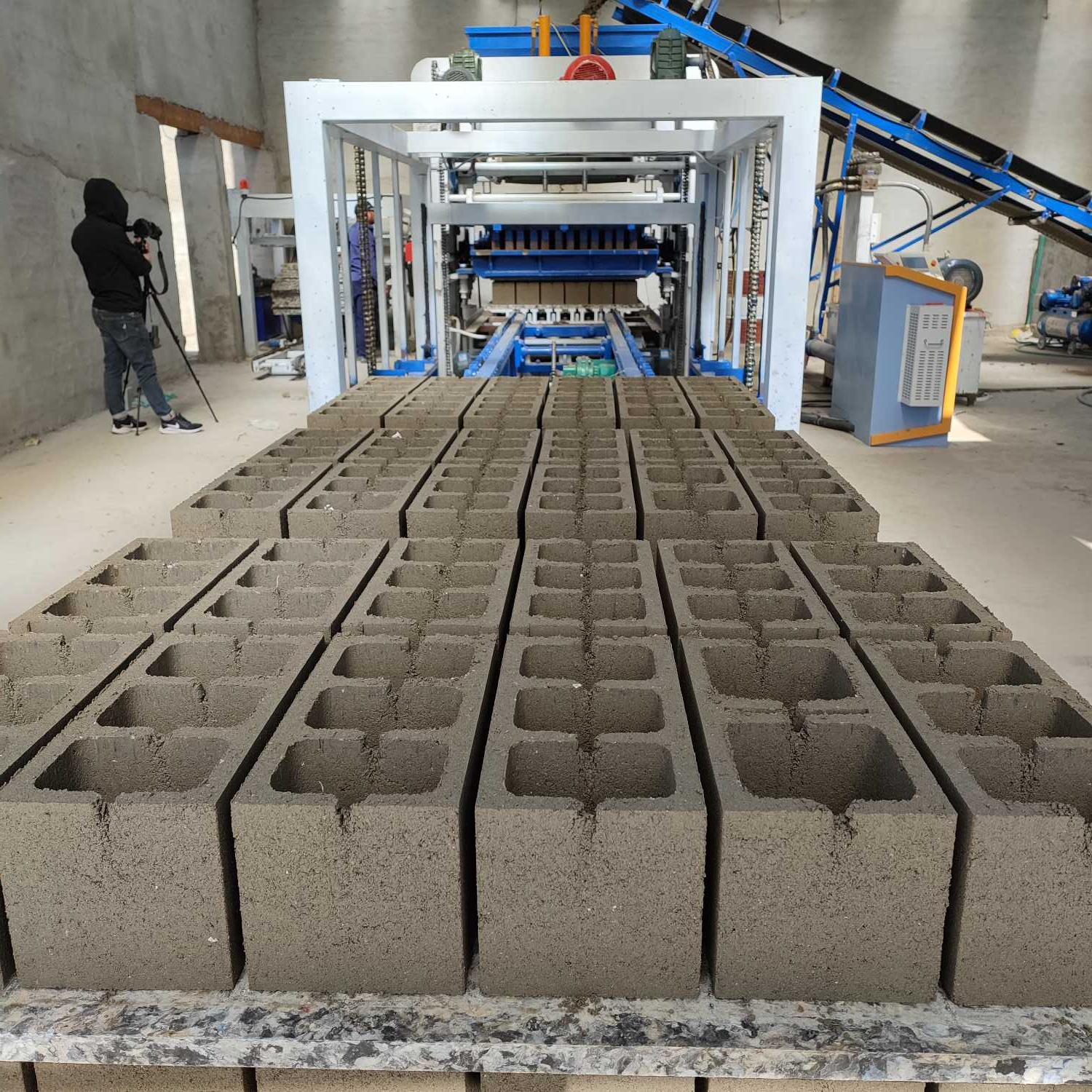 QT10-15 Fully Automatic Concrete Block Brick Making Machine Hydraulic ...