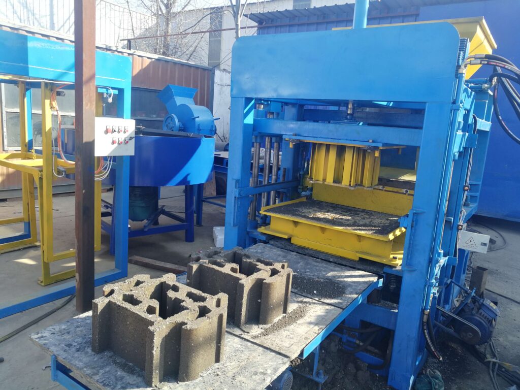 qt4 25 automatic block machine12