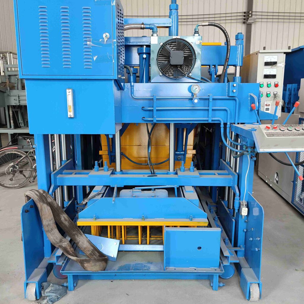 qt6 25 egg laying block car92